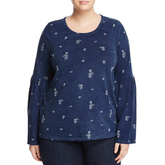 NWT Womens Plus Size 2X Two by Vince Camuto Blue Floral Bell Sleeve Top - Picture 1 of 2